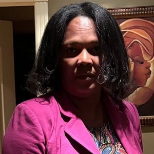 Meet your Posher, Promyr